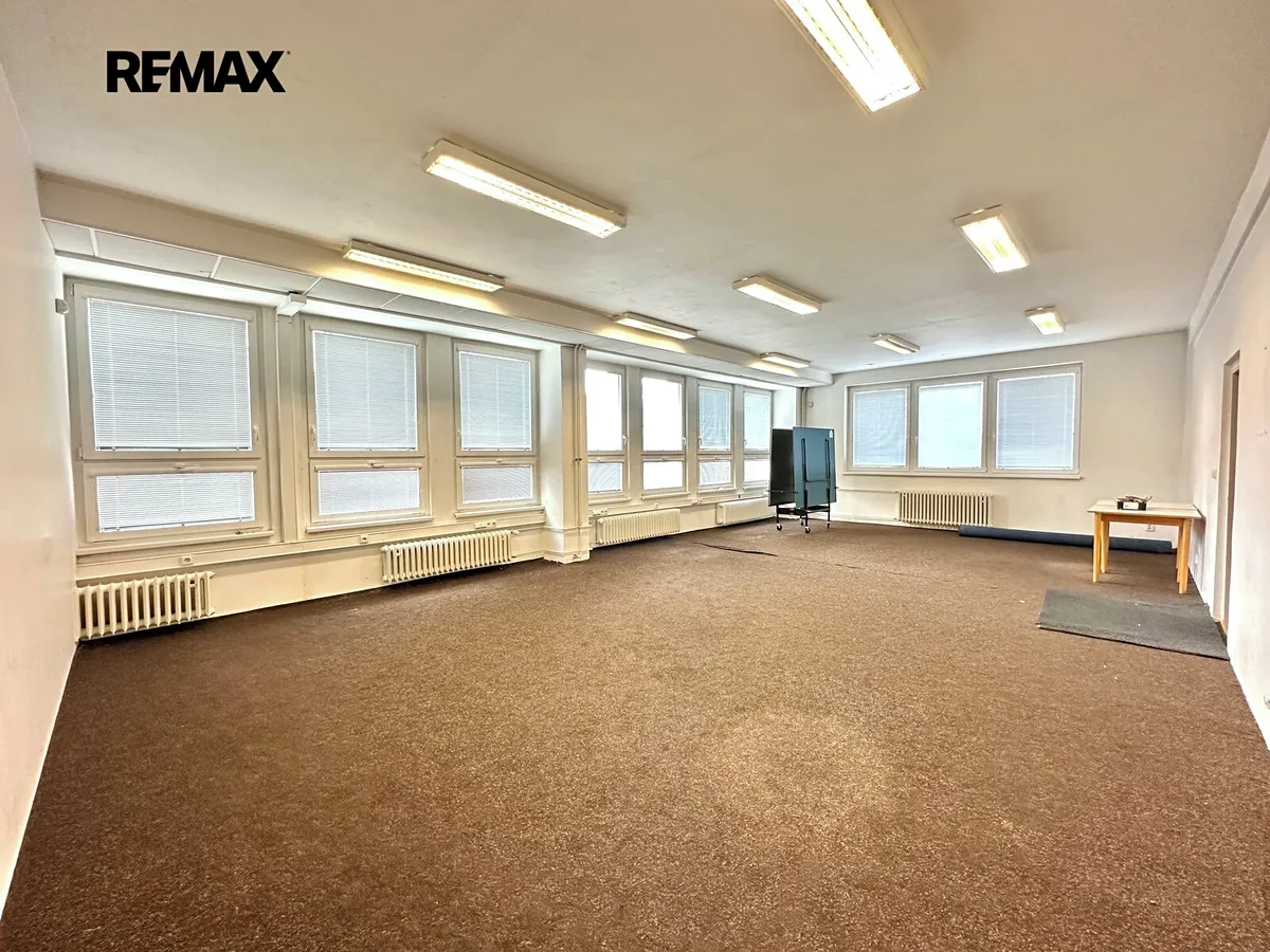 Pronájem kanceláře 78 m²